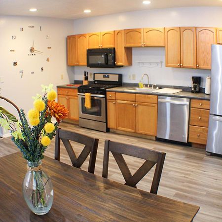 2 Bedroom East Carson Street Sanctuary Pittsburgh Exterior photo